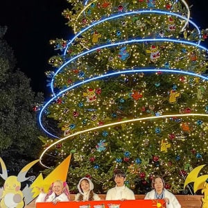 Pokémon LEGENDS Z-A ポケモン M次元ラッシュ 配信記念５日間フェス 12/11〜12/25 ＠横浜赤レンガ倉庫 Happy Holidays へ行こーっ！ Nintendo Switch 2 で試遊できるぞ☆