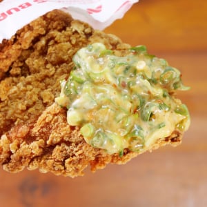 料理人・鳥羽周作シェフがモスバーガー激推し→ モスチキンの独自レシピ公開→ 作った結果