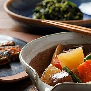 東京都に集結する食の魅力 歴史 未来 文化 は GO TOKYO Gourmet にすべてある！ 無料とは思えない情報とビジュ　和食の作法 美味しい食べ方 日本独自サービス マナーも解説