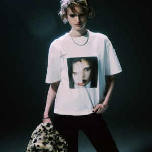 「AZUL BY MOUSSY」LADY GAGAの来日公演を記念したエクスクルーシブモデルアイテムを発売