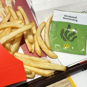 日本の味として香港マクドナルドが販売したマックフライポテト用パウダー
