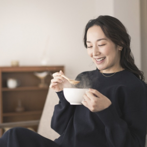 冬は体重や体調に変化が起こりやすい季節。フィッシュオイルを食事に取り入れて健康的な体作りを！