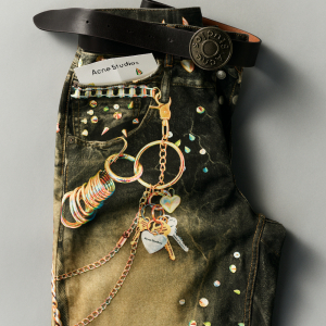 Acne Studiosが「Year of the Horse」コレクションを発表