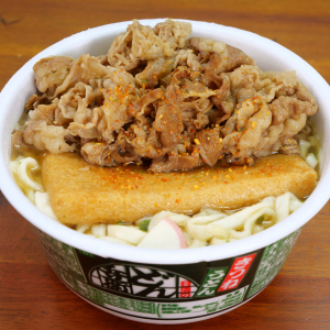 料理人・鳥羽周作シェフが公開した「どん兵衛」を美味しくメガ進化させる方法→ ぎゅうどん兵衛が誕生→ うますぎた話