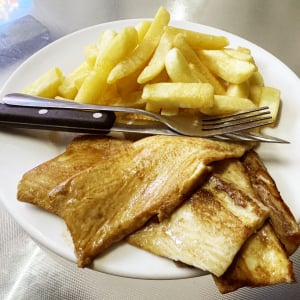 ナウル共和国でトップクラスに美味しくて良心的なレストランのマグロステーキが神域レベルでウマかった件