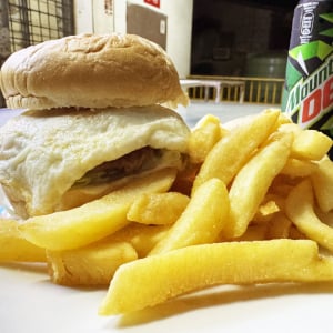 【グルメ総集編】ナウル共和国で実際に食べて美味しかった料理ランキングベスト5