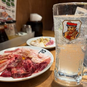 牛角の平日限定「焼肉酒場セット」を考えた人にノーベル平和賞をあげたい｜1980円で飲み放題＋肉200g＋無限枝豆