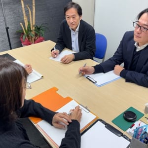 高齢者の入居拒否を司法書士が解決！孤独死や残置物リスクを月額550円～で防ぐ画期的仕組み
