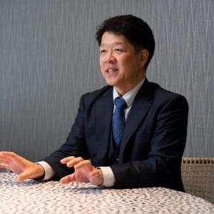 32歳で無職に。守れなかった過去を経て、「医療を守る社労士」を選んだ理由