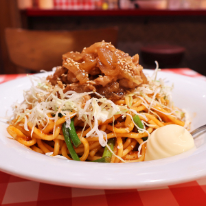 喫茶店で何食おうかな「ナポリタン！」「生姜焼き！」→スパゲッティーのパンチョ「両方混ぜときました」 →激ウマ！