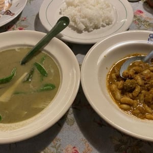 白えんどう豆とココナツミルクを加えてmixmix curryも【こぐれひでこの｢ごはん日記｣】