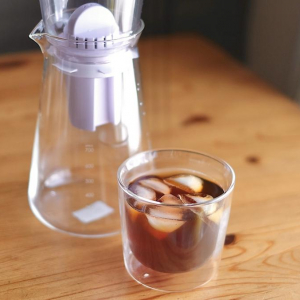 水を変えるだけでこんなに違うとは…。HARIOの浄軟水ポットで、コーヒーが驚くほどおいしくなった