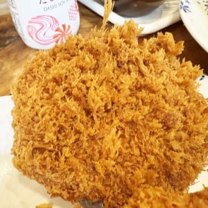 日本一ウマイとんかつ屋「吉平」のジャンボメンチカツを食べた結果→ メンチも日本一だった件