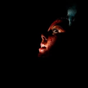 途中退場者続出、賛否両論×精神崩壊ファウンド・フッテージホラー『アウトウォーターズ 裂けた砂漠』６月公開［ホラー通信］