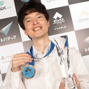 【EVO Japan 2026】ヴァンパイアセイヴァー部門優勝のKaji選手 独占インタビュー「楽しさを伝えたかった」「どんなキャラでも最強になれる」