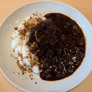 【鹿児島グルメ】天文館で極上の欧風カレー！「荻カリー」で黒毛和牛特選ビーフカレーを食べてみた