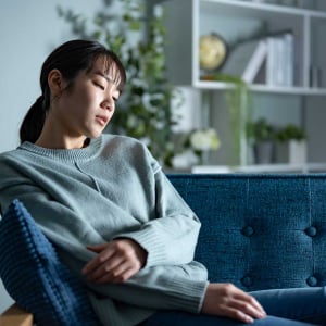 「早く寝て」は優しさじゃなかった！？こんな時は何て言えば良い！？妻の一言から始まった夫の反省エピソード