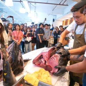 セブ島留学でマグロ解体ショー？ QQEnglishが考える“授業だけじゃない留学”