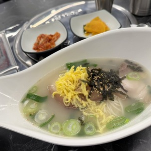 韓国・済州島で味わう！ お手軽現地グルメ「コギグクス」とは