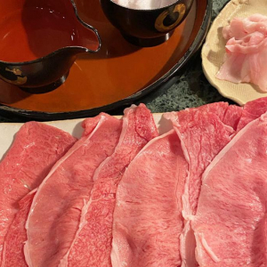 すかなごっそで買った肩ロース牛ですき焼き【こぐれひでこの｢ごはん日記｣】