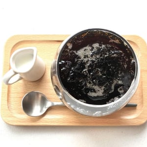 店頭で既に品薄…も納得！カルディで毎年人気の「コーヒーゼリー」が、夏のおやつにぴったりなんだ