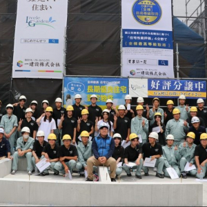 【一建設の特別授業】建築工学科の学生が木造建築現場の熱中症対策や建設DX、住宅設計を学ぶ