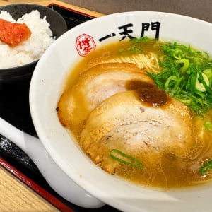 博多に本拠地があるラーメン屋「一天門」が東京・神田にオープン / ランチで一天門に行ってみた