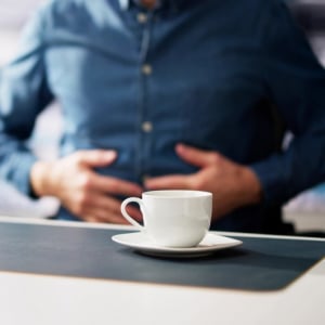コーヒーを飲んだ時の胃の不快感には「LG21乳酸菌入りのヨーグルト」！日本プロバイオティクス学会が調査を実施