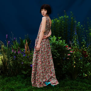 石川紅奈、ミニー・リパートンの楽曲アレンジした「Les Fleurs」リリース