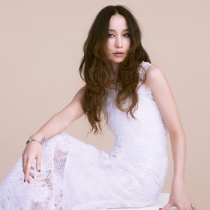 中島美嘉、「祈り、終われば」MVでヒトリエと共演