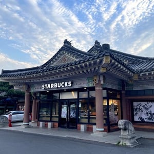 韓国・慶州 世界遺産の歴史都市にある「スターバックス」おすすめ店舗3選