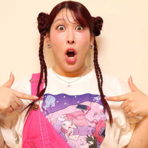 【インタビュー】ゆめっち（３時のヒロイン）、「エロと怖いはこんなに楽しいということが届けば」初の心霊エッセイ『エロ怖い話』発売