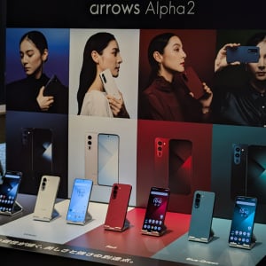 FCNTが新スマートフォン「arrows Alpha2」を発売　CPU性能を下げずに10万円前後の価格を実現
