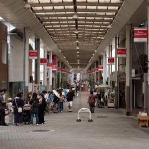 「前橋国際芸術祭 2026」開幕へ！マルジェラや蜷川実花も参加、コンビニすらなかったシャッター街が10年で“アートの聖地”に化けたワケ