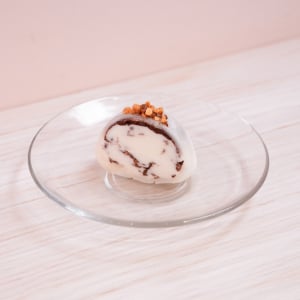 秋の「雪見だいふく」が黄色く変身！限定“お月見仕立て”＆新宿で初の「みんなでお月見会」を開催