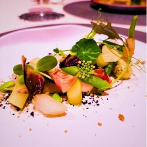 西麻布のレストラン「GinaGina」が新料理長を迎えて深夜バル営業を開始！