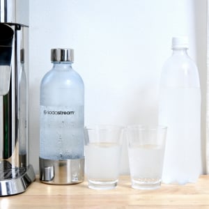 バチバチ対決！ 市販の強炭酸水と『ソーダストリーム』はどっちが強い？