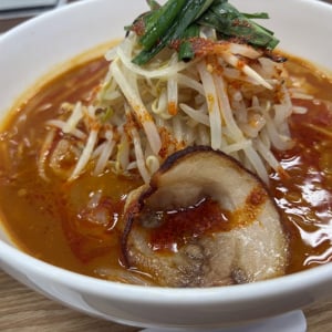 旨っ！ 辛～っ！ デニーズ×飯田商店の新作「辛味噌らぁ麺」を食べてみた