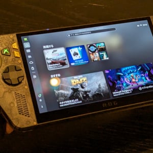 ASUS「ROG XBOX Ally X20」がいよいよ発売　ROGブランド20周年を記念した特別仕様をチェック