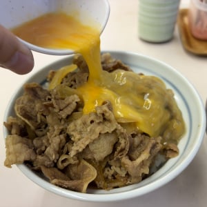 【Appleレビュー】iPhone Duo の写真は美しいのか検証 / 牛丼編