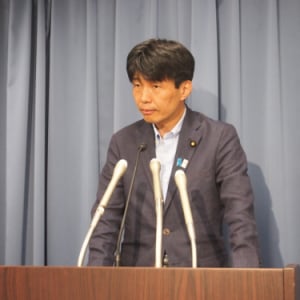 山本一太・内閣府特命担当大臣定例会見「『ドラクエ10』の中のコミュニケーションのされ方や空間が面白かった」（2013年7月16日）