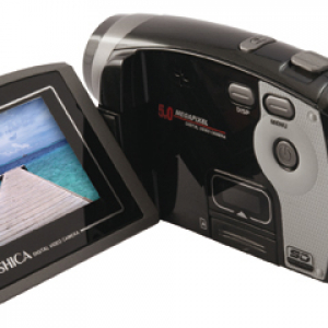 1万円以下のハイビジョンビデオカメラ『YASHICA DVC525HD』