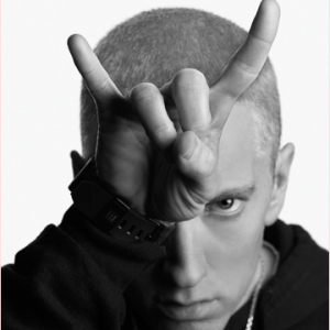 エミネム新作は『The Marshall Mathers LP』の続編!　新曲“Survival”のPV公開