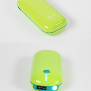 【ソルデジ】小さいのにタブレットも充電できるパワフルなバッテリー『cheero Grip2』　値段は1980円