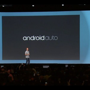 Google、Androidスマートフォンと連携する自動車向けAndroid OS「Android Auto」を発表、OAAメンバーが40社に増加