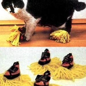 世界の天才！発想力を見習いたい超発明品第三回「猫の毛の悩みを一気に幸せに変えるスリッパ」