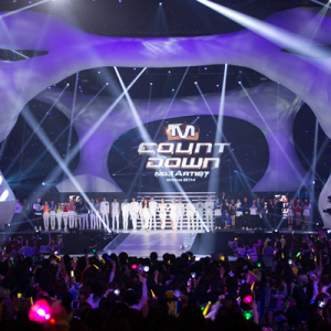 Mnet M COUNTDOWN×TOWER RECORDS K-POP LOVERS! 〈祝！Mカ10周年スペシャルコメント〉を配信