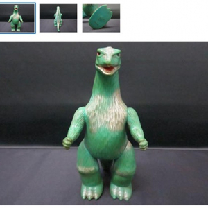 ヤフオクで古いゴジラの人形が51万円で落札される