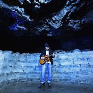 曽我部恵一、美しき氷の洞窟で録音した“最高音質”EPをリリース