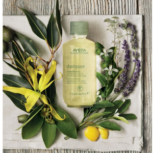 【AVEDA】25種類ものピュアな花と植物のエッセンスをブレンドしたマルチケアオイル登場！